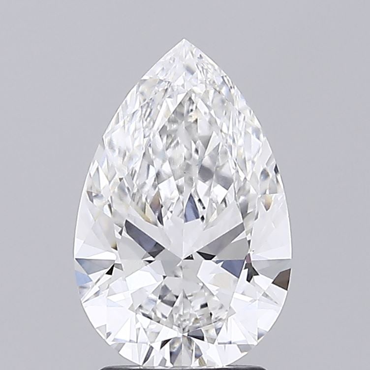 Loose Diamond - PEAR 2.21ct E VS1: Loose Diamond - PEAR 2.21ct E VS1 Source: This is a real non-mined Diamond that has been grown in a lab Shape: PEAR Carats: 2.21 Color: E Clarity: VS1 Certification: IGI Condition: Pre-Owned PLEASE NO