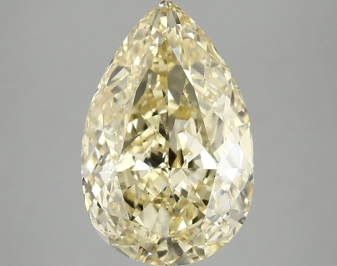 Loose Diamond - PEAR 4.76ct Fancy Vivid Yellow VS2: Loose Diamond - PEAR 4.76ct Fancy Vivid Yellow VS2 Source: This is a real non-mined Diamond that has been grown in a lab Shape: PEAR Carats: 4.76 Color: Fancy Vivid Yellow Certification: IGI Video: