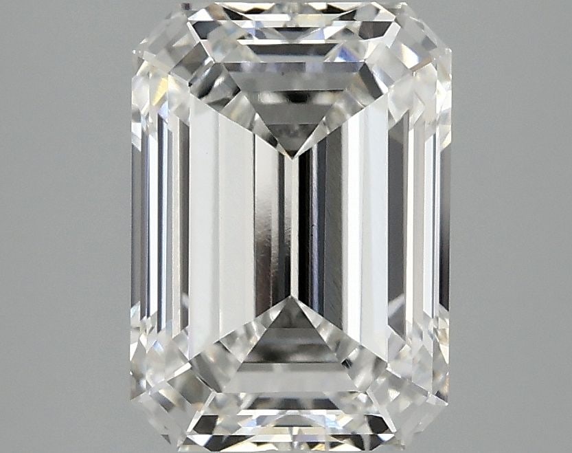 Loose Diamond - EMERALD 3.12ct F VS1: Loose Diamond - EMERALD 3.12ct F VS1 Source: This is a real non-mined Diamond that has been grown in a lab Shape: EMERALD Carats: 3.12 Color: F Clarity: VS1 Certification: IGI Video: