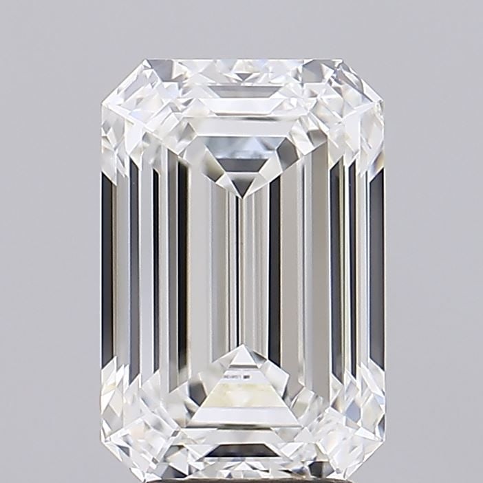 Loose Diamond - EMERALD 4.07ct E VVS2: Loose Diamond - EMERALD 4.07ct E VVS2 Source: This is a real non-mined Diamond that has been grown in a lab Shape: EMERALD Carats: 4.07 Color: E Clarity: VVS2 Certification: IGI Video: