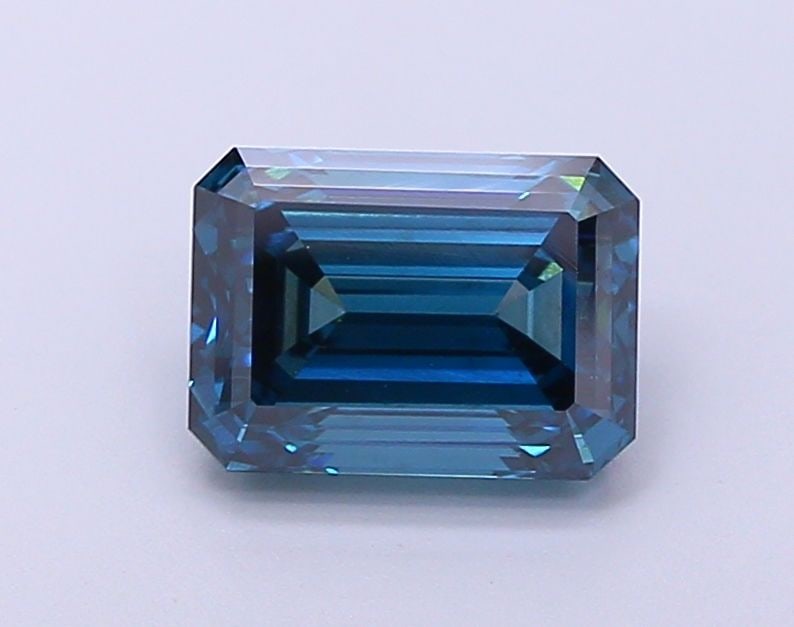 Loose Diamond - EMERALD 2.08ct Fancy Blue VS2: Loose Diamond - EMERALD 2.08ct Fancy Blue VS2 Source: This is a real non-mined Diamond that has been grown in a lab Shape: EMERALD Carats: 2.08 Color: Fancy Blue Certification: NONE Video: