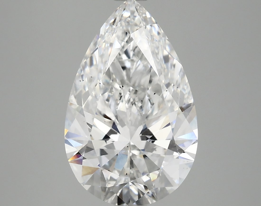 Loose Diamond - PEAR 3.68ct E VS2: Loose Diamond - PEAR 3.68ct E VS2 Source: This is a real non-mined Diamond that has been grown in a lab Shape: PEAR Carats: 3.68 Color: E Clarity: VS2 Certification: IGI Condition: Pre-Owned PLEASE NO