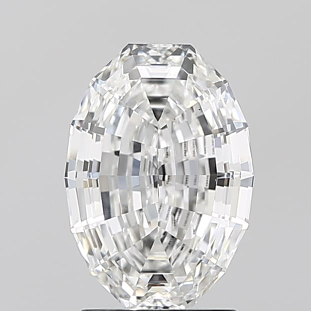 Loose Diamond - OVAL STEP CUT 2.04ct E VS1: Loose Diamond - OVAL STEP CUT 2.04ct E VS1 Source: This is a real non-mined Diamond that has been grown in a lab Shape: OVAL STEP CUT Carats: 2.04 Color: E Clarity: VS1 Certification: IGI Condition: