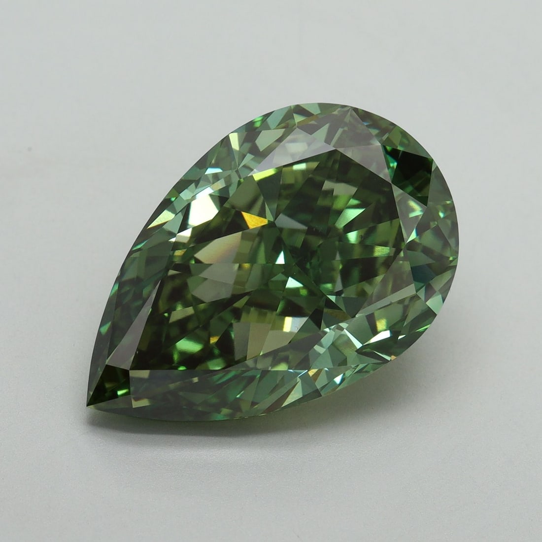 Loose Diamond - PEAR 11.31ct Fancy Vivid Green VS1 (1 of 1)