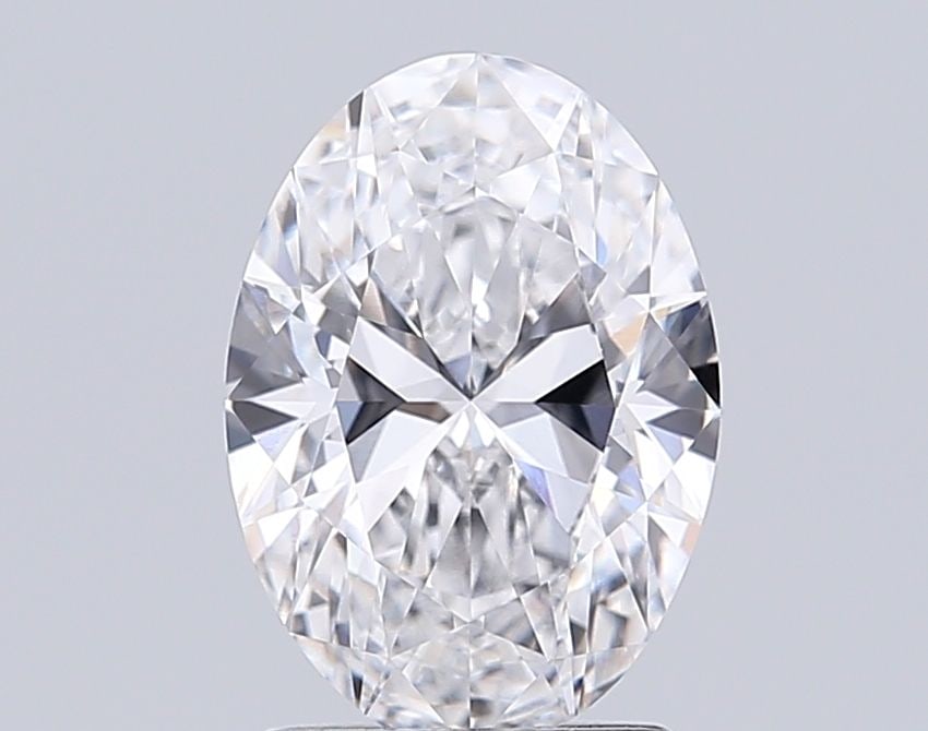 Loose Diamond - OVAL 2.4ct D VVS1: Loose Diamond - OVAL 2.4ct D VVS1 Source: This is a real non-mined Diamond that has been grown in a lab Shape: OVAL Carats: 2.4 Color: D Clarity: VVS1 Certification: IGI PLEASE NOTE: Framed, Large, or