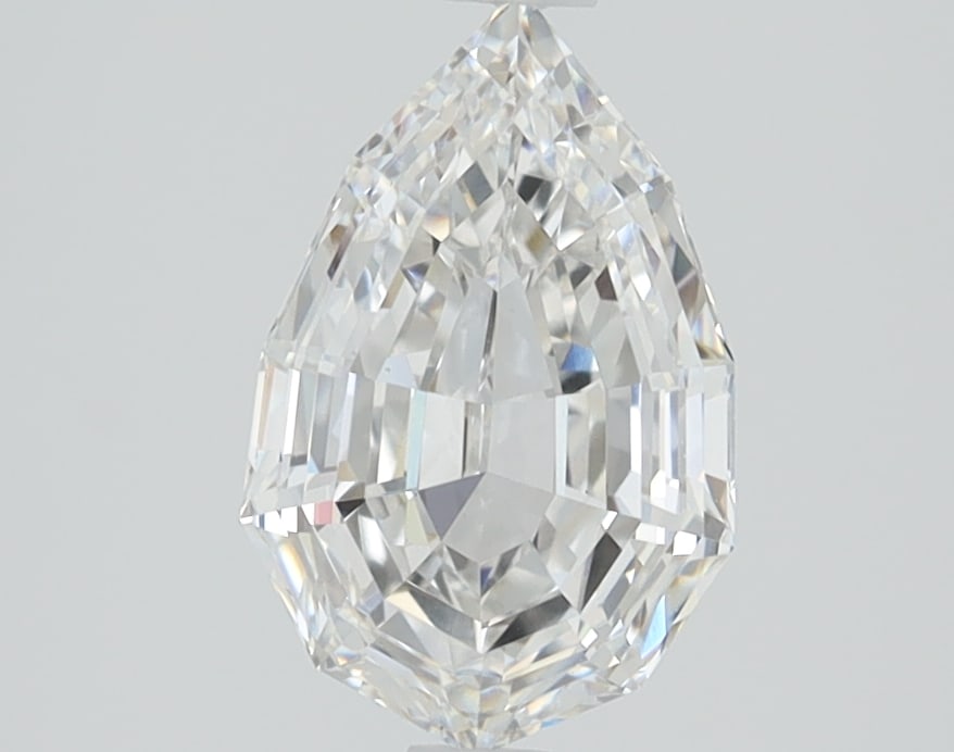 Loose Diamond - PEAR STEP 1.61ct E VS1: Loose Diamond - PEAR STEP 1.61ct E VS1 Source: This is a real non-mined Diamond that has been grown in a lab Shape: PEAR STEP Carats: 1.61 Color: E Clarity: VS1 Certification: IGI Condition: Pre-Owned