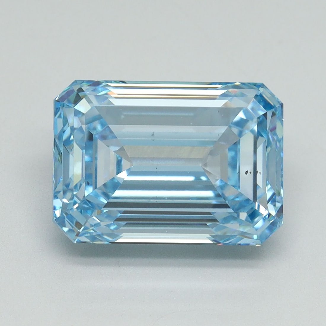 Loose Diamond - EMERALD 5.02ct Fancy Intense Blue VS2: Loose Diamond - EMERALD 5.02ct Fancy Intense Blue VS2 Source: This is a real non-mined Diamond that has been grown in a lab Shape: EMERALD Carats: 5.02 Color: Fancy Intense Blue Certification: IGI