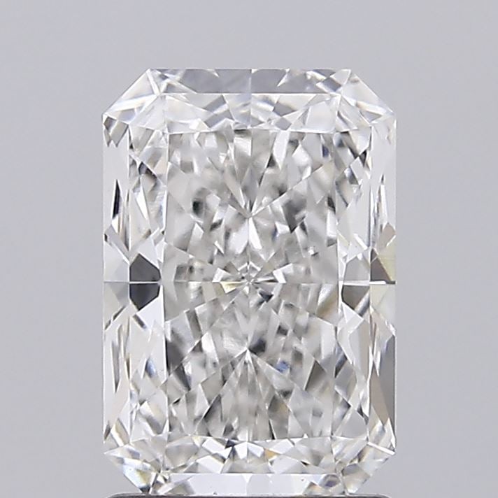 Loose Diamond - RADIANT 1.67ct F VS1: Loose Diamond - RADIANT 1.67ct F VS1 Source: This is a real non-mined Diamond that has been grown in a lab Shape: RADIANT Carats: 1.67 Color: F Clarity: VS1 Certification: IGI Condition: Pre-Owned