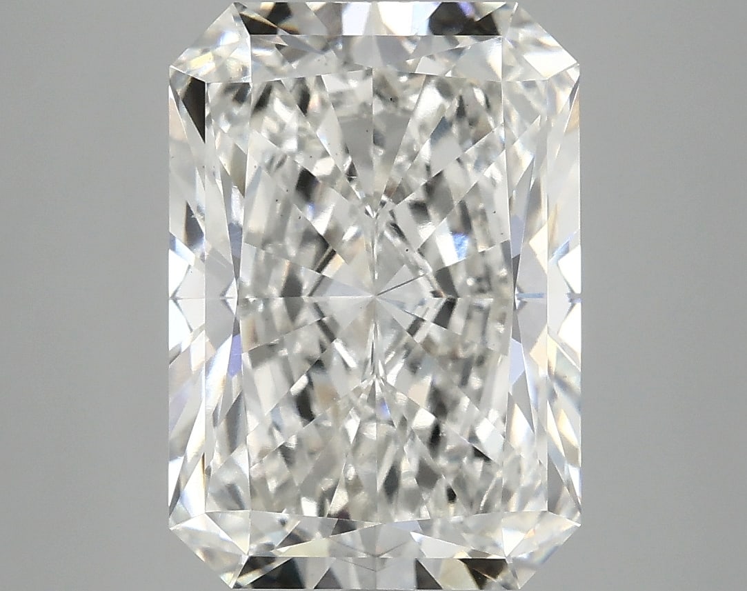 Loose Diamond - RADIANT 5.62ct F VS2: Loose Diamond - RADIANT 5.62ct F VS2 Source: This is a real non-mined Diamond that has been grown in a lab Shape: RADIANT Carats: 5.62 Color: F Clarity: VS2 Certification: IGI Condition: Pre-Owned PLE