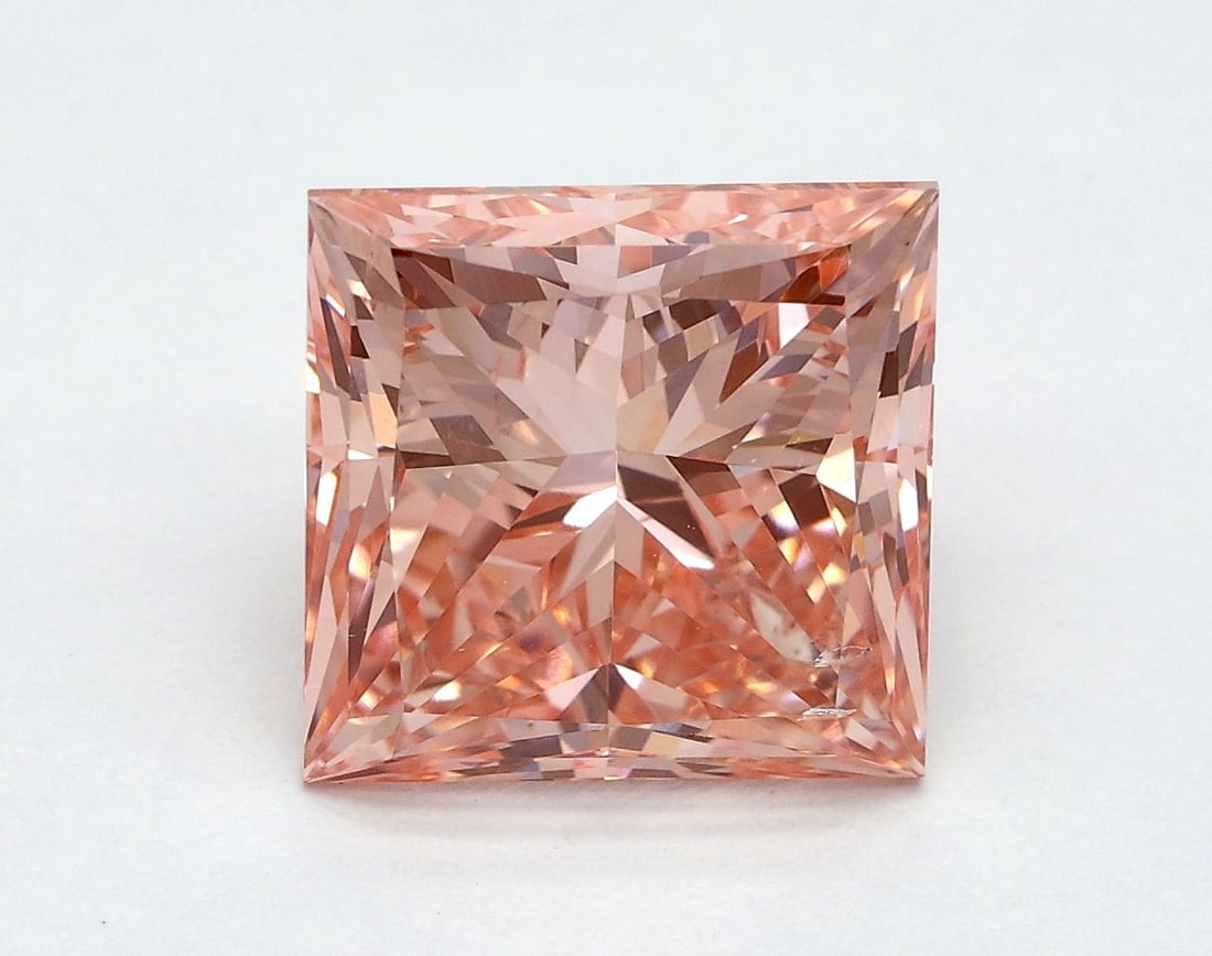 Loose Diamond - PRINCESS 3.04ct Fancy Vivid Pink SI1: Loose Diamond - PRINCESS 3.04ct Fancy Vivid Pink SI1 Source: This is a real non-mined Diamond that has been grown in a lab Shape: PRINCESS Carats: 3.04 Color: Fancy Vivid Pink Certification: IGI Video