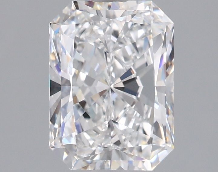 Loose Diamond - RADIANT 1.8ct D VVS2: Loose Diamond - RADIANT 1.8ct D VVS2 Source: This is a real non-mined Diamond that has been grown in a lab Shape: RADIANT Carats: 1.8 Color: D Clarity: VVS2 Certification: IGI Video: Video Link