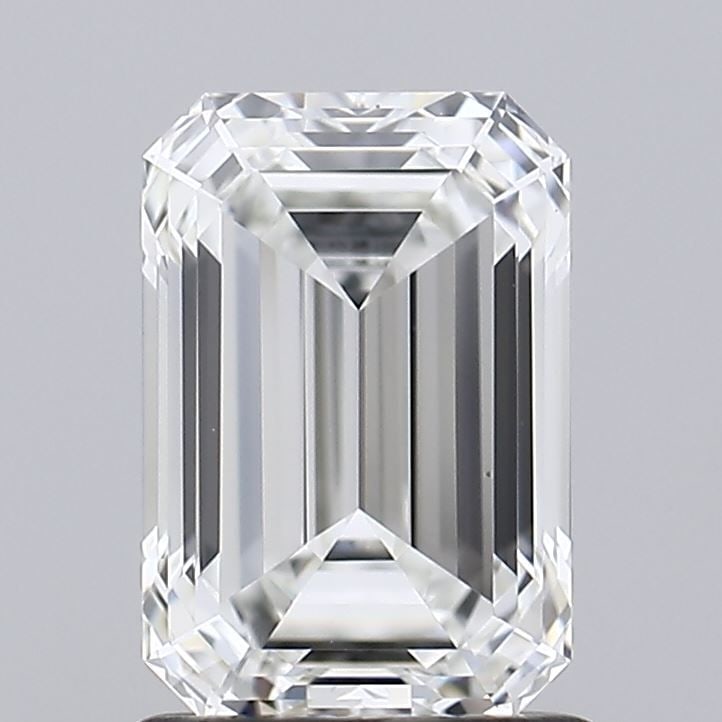 Loose Diamond - EMERALD 1.46ct E VVS1: Loose Diamond - EMERALD 1.46ct E VVS1 Source: This is a real non-mined Diamond that has been grown in a lab Shape: EMERALD Carats: 1.46 Color: E Clarity: VVS1 Certification: IGI Video: