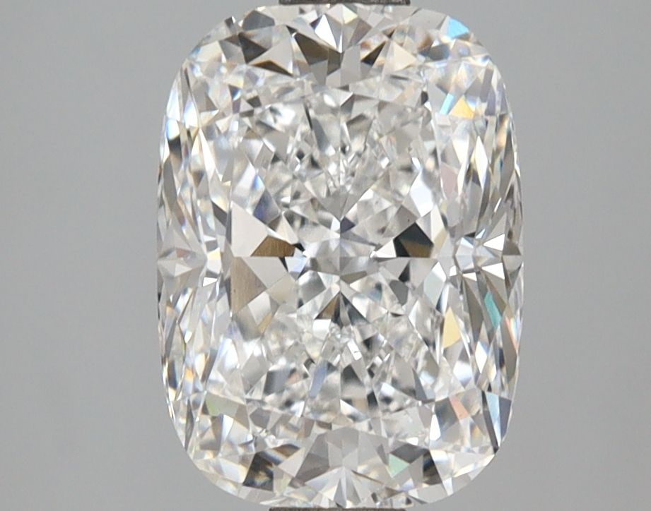 Loose Diamond - CUSHION MODIFIED 2.59ct E VS1: Loose Diamond - CUSHION MODIFIED 2.59ct E VS1 Source: This is a real non-mined Diamond that has been grown in a lab Shape: CUSHION MODIFIED Carats: 2.59 Color: E Clarity: VS1 Certification: IGI Video: