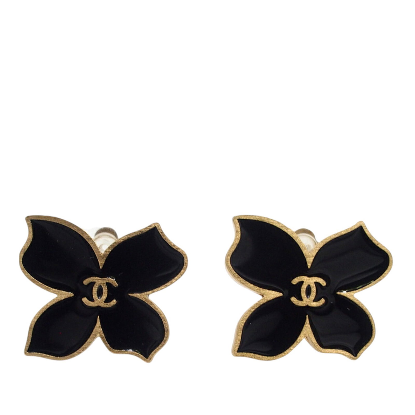 Chanel Gold Plated Enamel Flower CC Clip On Earrings: Chanel Gold Plated Enamel Flower CC Clip On Earrings These Chanel earrings feature a gold plated metal and enamel design with a floral motif. They are crafted with clip-on closures and are classified 
