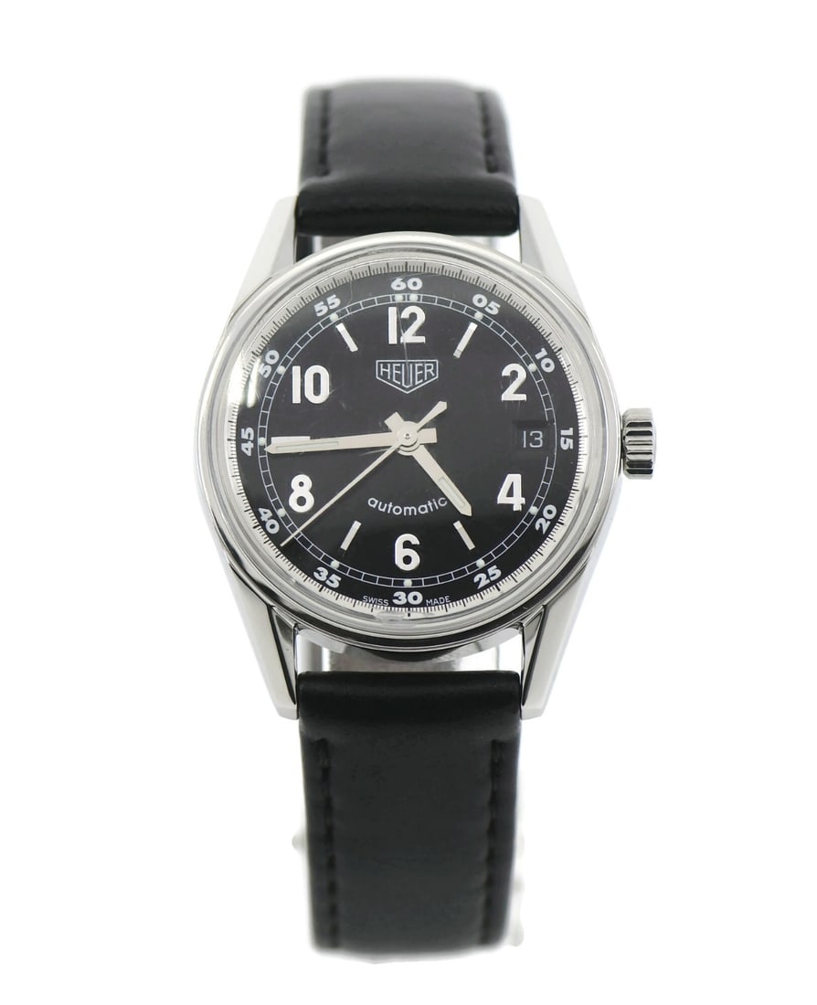 TAG Heuer Carrera automatic wristwatch WS2111 steel case box papers: TAG Heuer Carrera automatic wristwatch WS2111 steel case box papers Pre-owned TAG Heuer Carrera wristwatch with a polished stainless steel case, black dial, and black leather two-piece strap. This aut