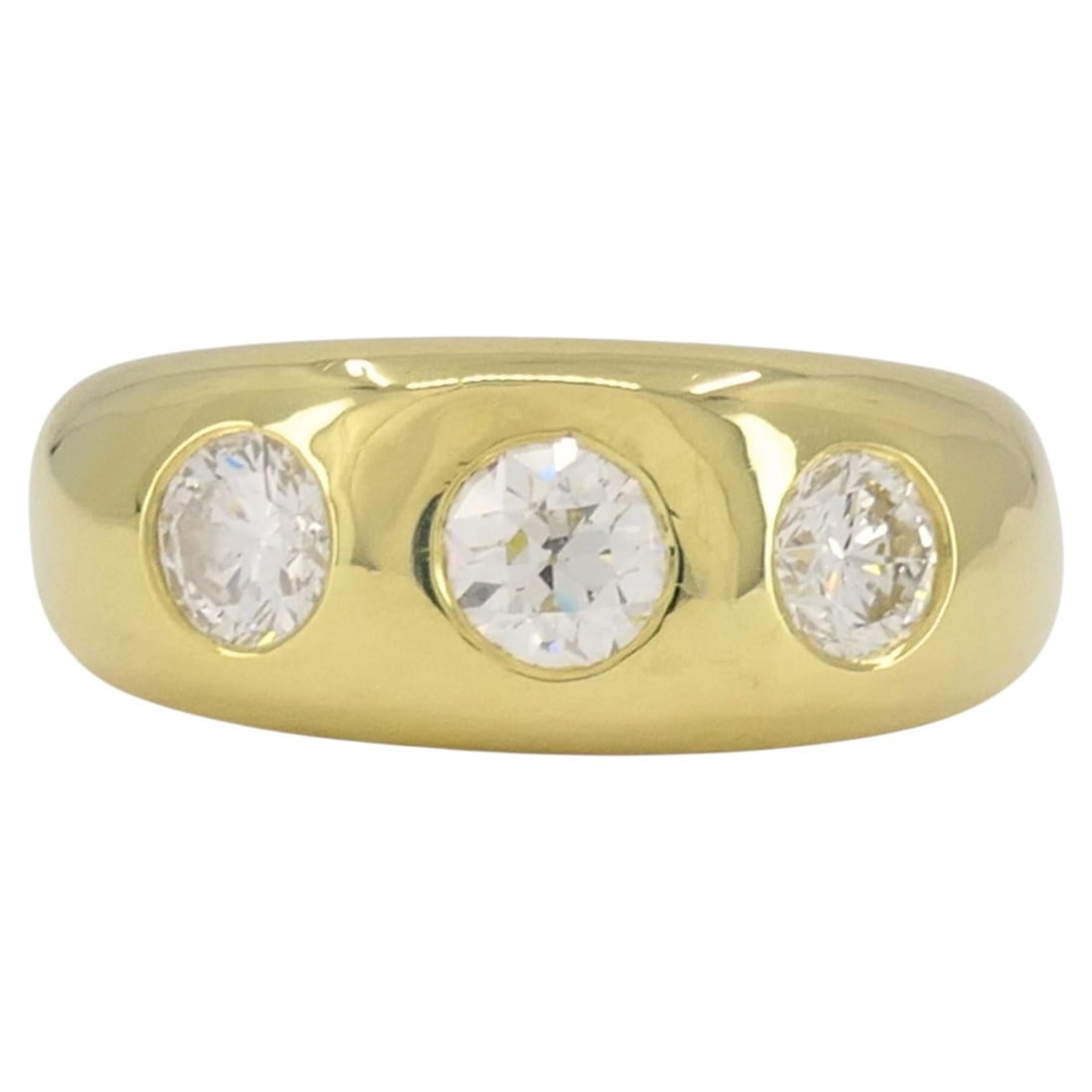 Vintage Gypsy Ring 18k Yellow Gold 3 Old European Cut Diamonds: Vintage Gypsy Ring 18k Yellow Gold 3 Old European Cut Diamonds Vintage three-stone gypsy ring in 18k yellow gold with three old European cut diamonds set flush in a low-profile bezel design. The ring 
