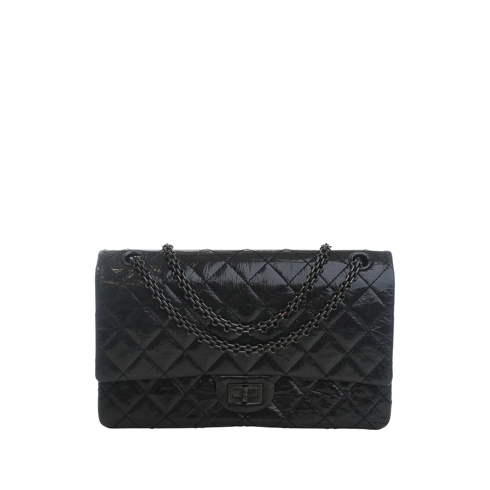 Chanel Reissue 2.55 226 So Black aged calfskin shoulder bag: Chanel Reissue 2.55 226 So Black aged calfskin shoulder bag Chanel Reissue 2.55 Double Flap 226 shoulder bag in black glazed quilted aged calfskin with chain link shoulder straps and a twist-lock clos