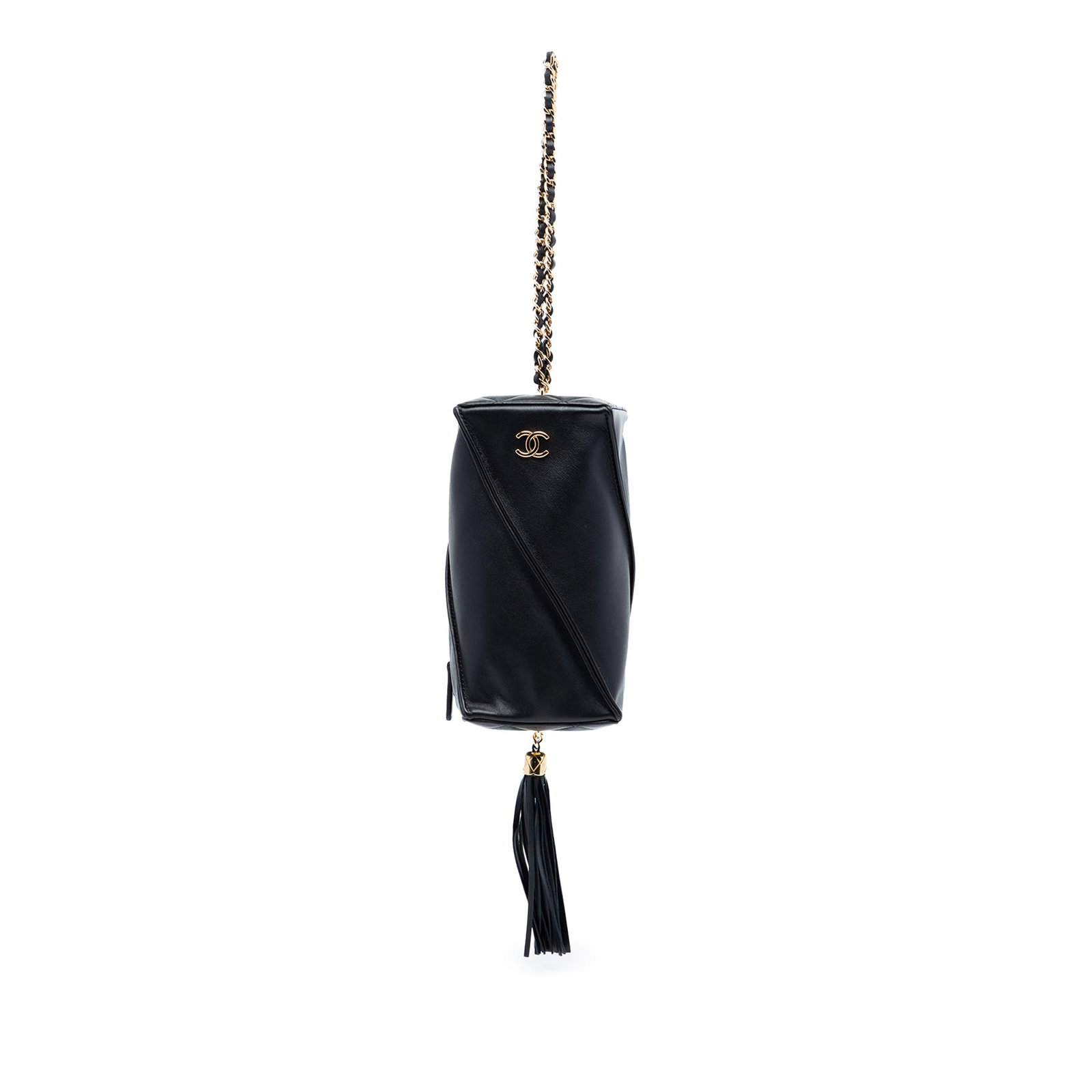 Chanel black lambskin tassel chain clutch: Chanel black lambskin tassel chain clutch This Chanel Metiers d'Art CC clutch features a black lambskin leather body accented with a tassel and a leather-woven chain strap. The design includes a back 