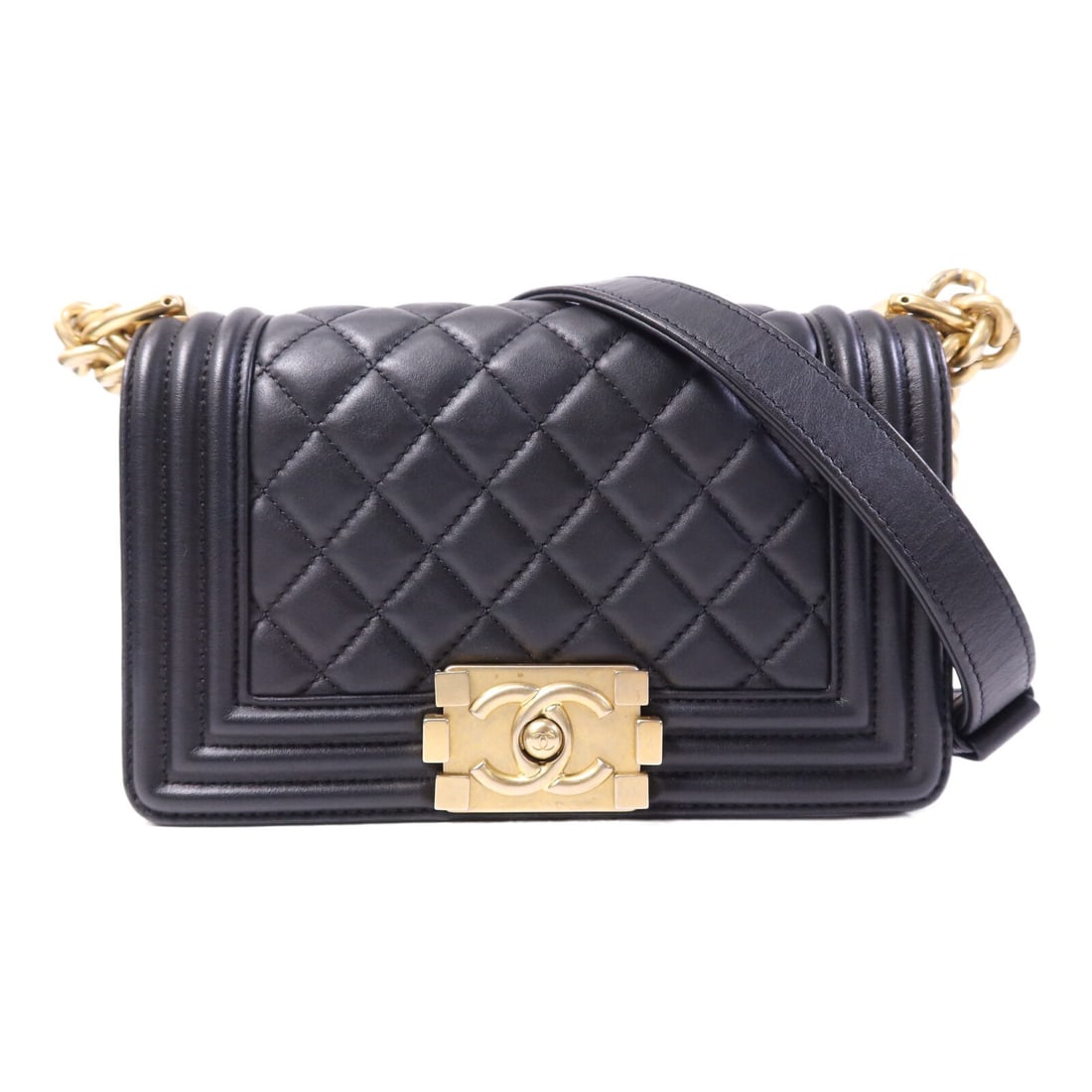 CHANEL Boy 20 A67085 shoulder bag black calfskin chain strap: CHANEL Boy 20 A67085 shoulder bag black calfskin chain strap CHANEL Boy 20 chain shoulder bag in black calfskin leather with CC GHW styling. This women's shoulder bag features a structured compact sil