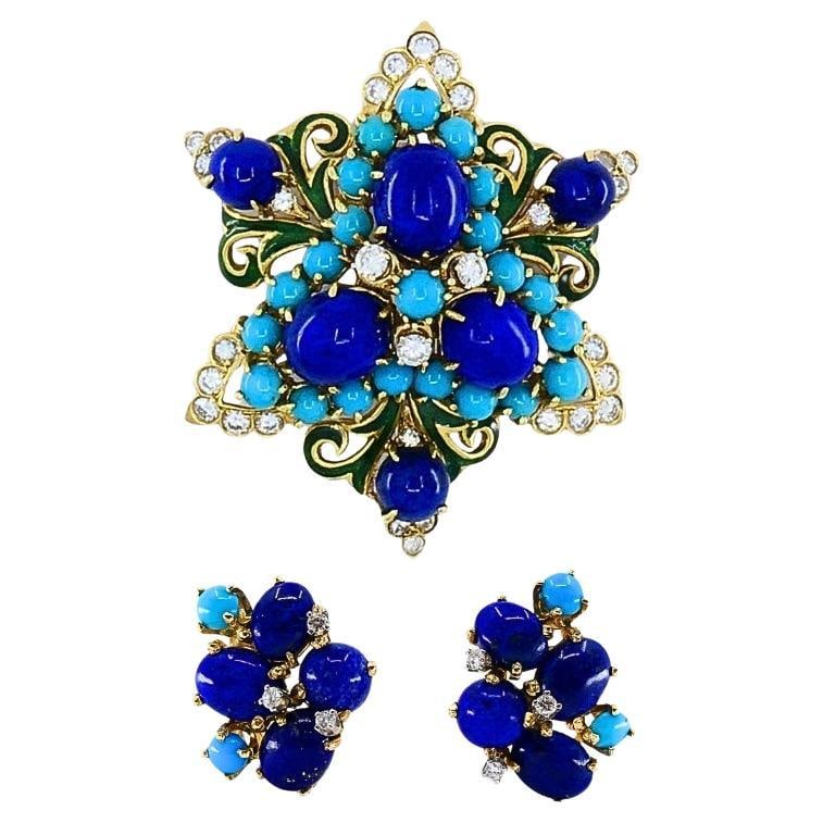 1970s 14k Gold Jewelry Set of 3 Lapis Turquoise Diamond: 1970s 14k Gold Jewelry Set of 3 Lapis Turquoise Diamond Vintage 1970s jewelry set crafted in 14k gold, featuring a brooch/pendant and matching clip-on earrings. The set combines lapis lazuli, turquois