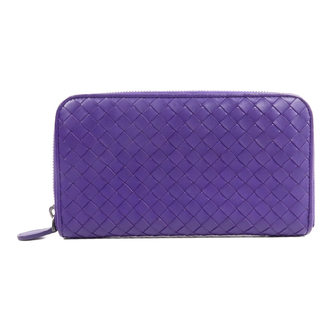 Bottega Veneta L shaped zipper long wallet purple lambskin: Bottega Veneta L shaped zipper long wallet purple lambskin Bottega Veneta L-shaped zipper long wallet in purple lambskin leather. Designed for women, this regular-size wallet features a zip-around sty