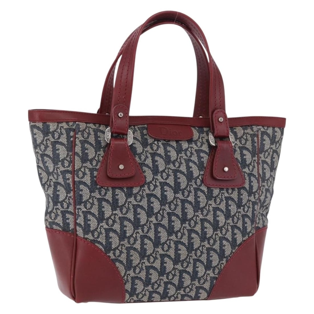 Christian Dior Trotter Canvas Handbag Navy Silver Italy: Christian Dior Trotter Canvas Handbag Navy Silver Italy Christian Dior handbag in navy and silver Trotter canvas, made in Italy. This women's bag is offered without the original box or dust bag; only 