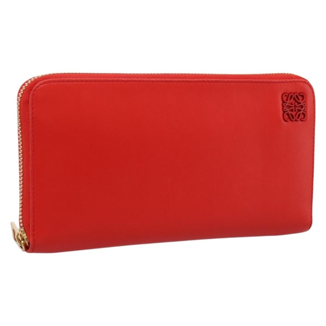 LOEWE Leather Long Wallet Red Gold Tone Spain: LOEWE Leather Long Wallet Red Gold Tone Spain Authentic LOEWE long wallet in red leather with gold-tone accents. Made in Spain, this women's wallet includes the item box. Condition is ranked B, showin