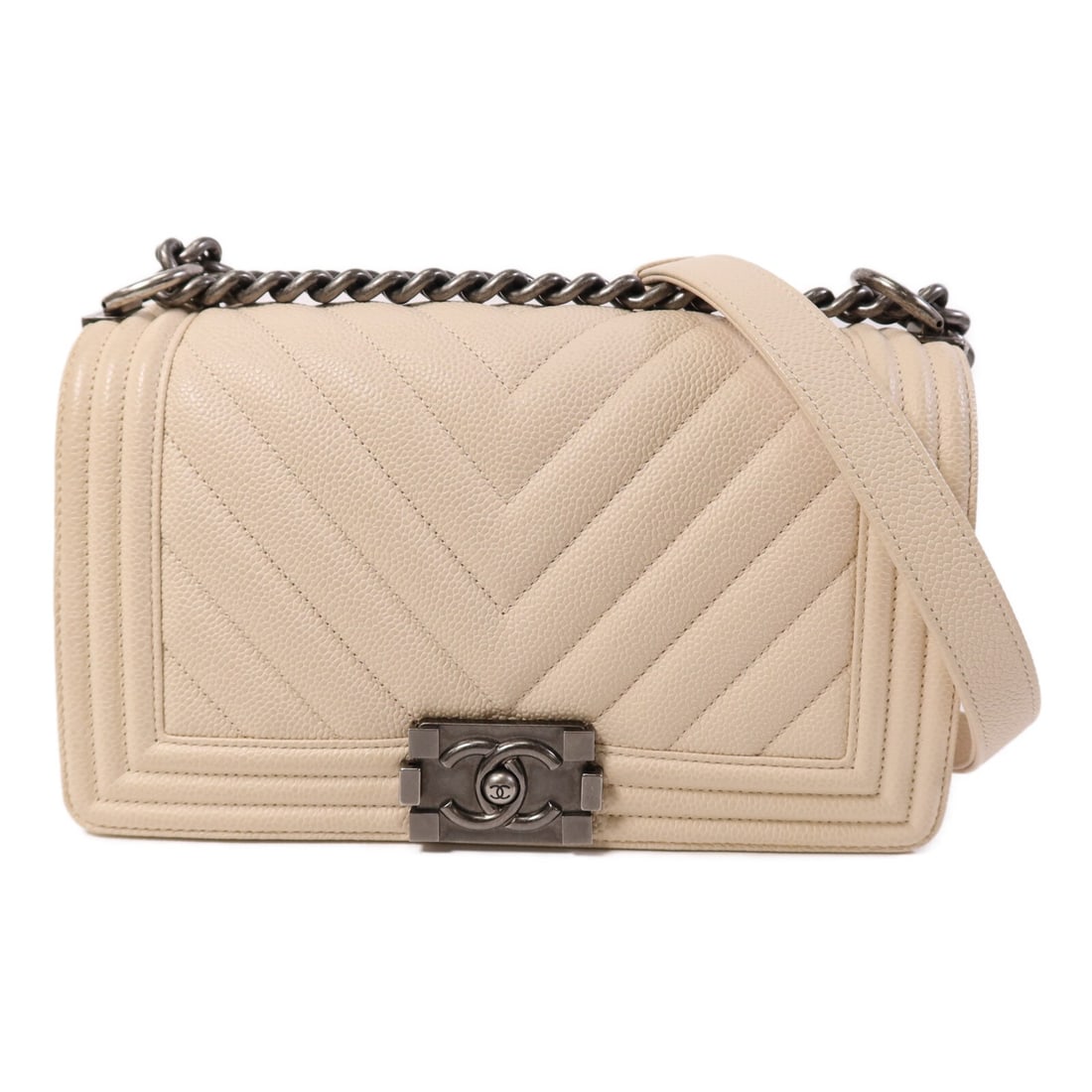 CHANEL Boy 25 Calfskin Chain Shoulder Bag Black Beige SHW: CHANEL Boy 25 Calfskin Chain Shoulder Bag Black Beige SHW CHANEL Boy 25 chain shoulder bag in calfskin leather with a black and beige colorway. Designed for women, this shoulder bag features a flap de