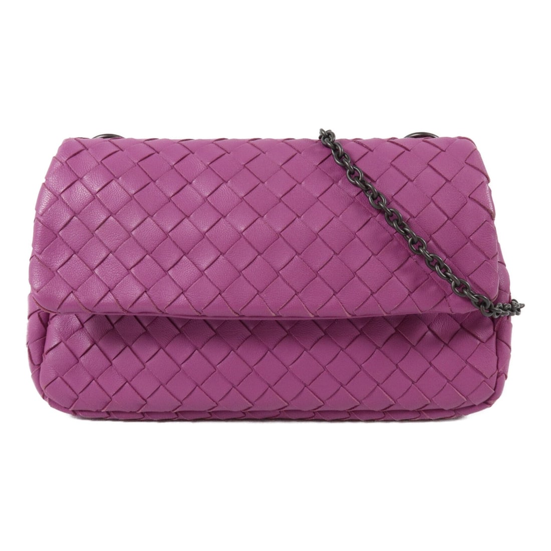 Purple Lambskin Shoulder Bag BOTTEGA VENETA Chain Strap: Purple Lambskin Shoulder Bag BOTTEGA VENETA Chain Strap Bottega Veneta chain shoulder bag in purple lambskin leather. This women's shoulder bag is made in Italy and features a compact silhouette with 