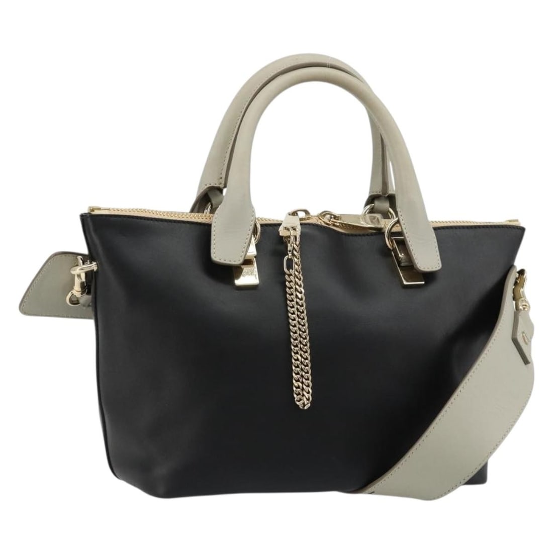 Chloe Bailey 2way Leather Handbag Black with Shoulder Strap: Chloe Bailey 2way Leather Handbag Black with Shoulder Strap Chloe hand bag in leather with a black and gold color combination, made in Italy. It comes with a shoulder strap and features both handle an