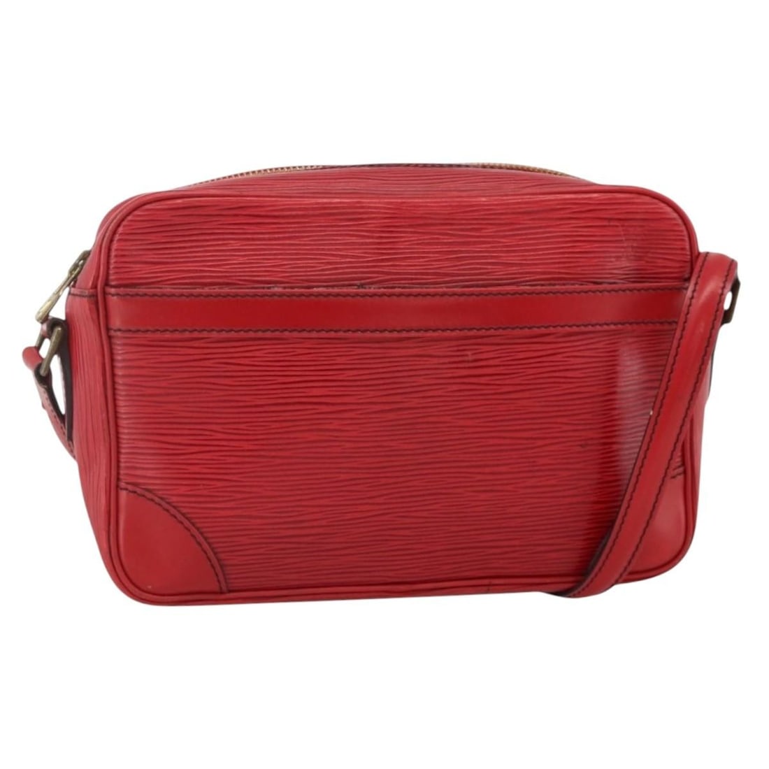 Red Epi Leather Shoulder Bag Louis Vuitton Trocadero 23 M52307: Red Epi Leather Shoulder Bag Louis Vuitton Trocadero 23 M52307 Louis Vuitton Epi Trocadero 23 shoulder bag in red Epi leather. This women's shoulder bag is made in France and features an adjustable sh