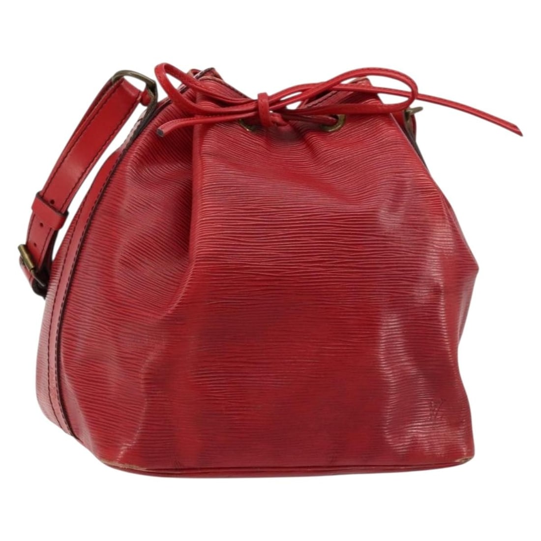 Louis Vuitton M44107 Petit Noe Red Epi Leather Shoulder Bag: Louis Vuitton M44107 Petit Noe Red Epi Leather Shoulder Bag Louis Vuitton Petit Noe shoulder bag in red Epi leather. This women's bag was made in France and includes the bag only; item box and dust ba