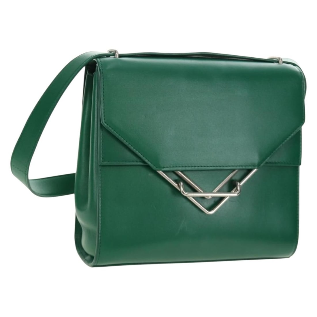 Bottega Veneta Green Leather Shoulder Bag Silver Tone: Bottega Veneta Green Leather Shoulder Bag Silver Tone Shoulder bag by BOTTEGA VENETA in green and silver leather, made in Italy. This women's bag measures approximately 22 cm wide, 20 cm high, and 8 c