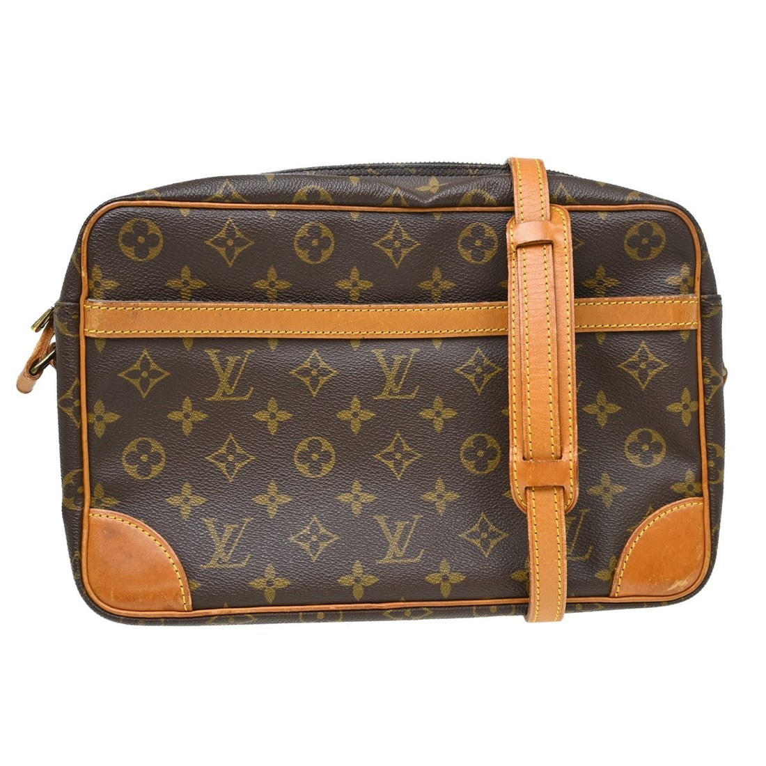 Louis Vuitton Trocadero 30 Monogram Crossbody Bag M51272: Louis Vuitton Trocadero 30 Monogram Crossbody Bag M51272 Vintage Louis Vuitton Trocadero 30 crossbody bag in brown Monogram canvas with leather strap and canvas lining. This women's bag features an ex