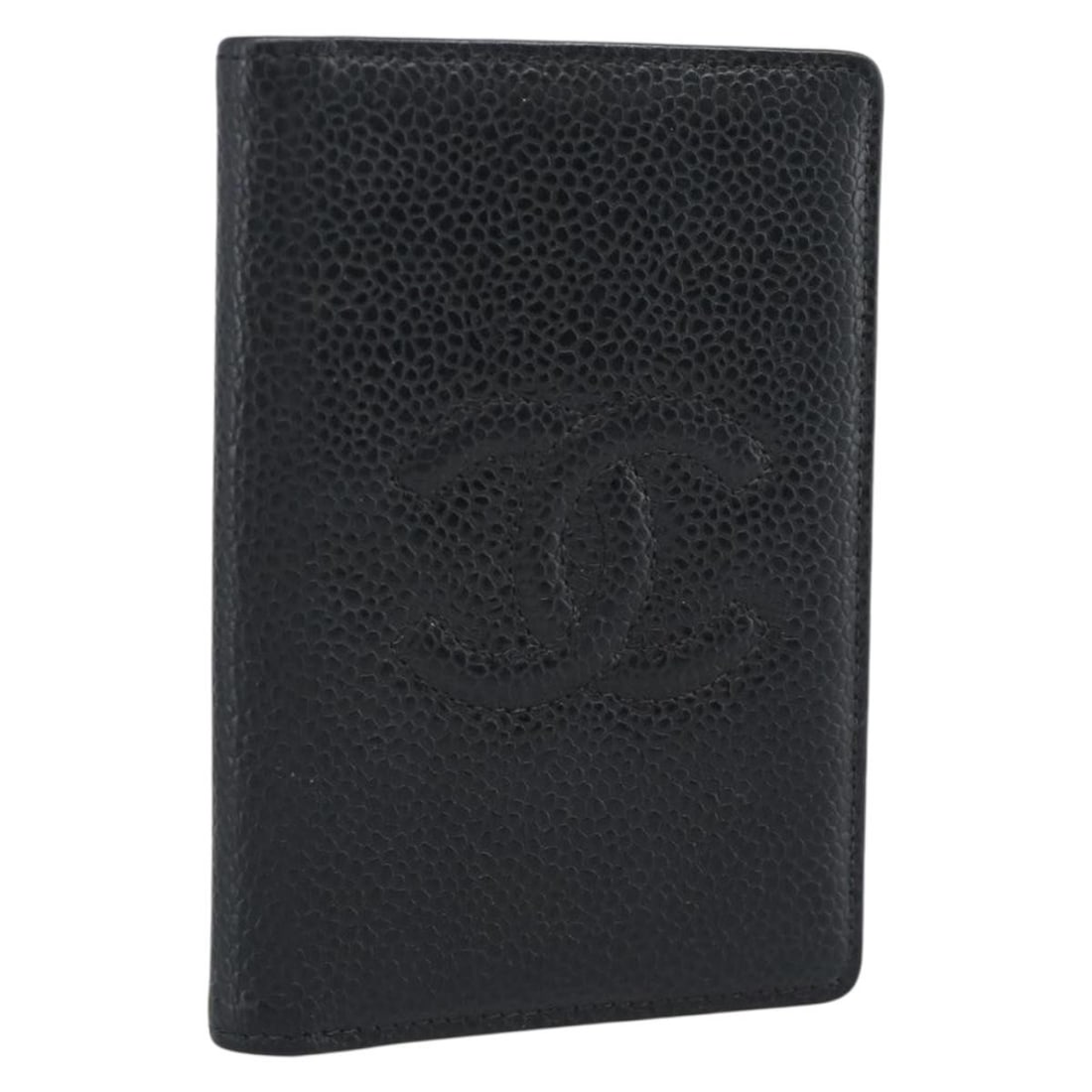 CHANEL Black Caviar Skin Card Holder France 188321M: CHANEL Black Caviar Skin Card Holder France 188321M Black CHANEL card case in grained calf skin with CC design. Made in France, this women's accessory shows reasonable wear and tear consistent with co