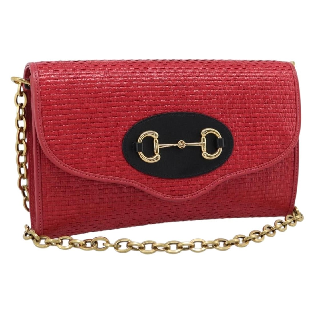 Gucci 655667 red leather shoulder bag with Horsebit chain: Gucci 655667 red leather shoulder bag with Horsebit chain Authentic Gucci Horsebit chain shoulder bag in red leather with gold-tone accents. This women's shoulder bag includes a dust bag and is made i