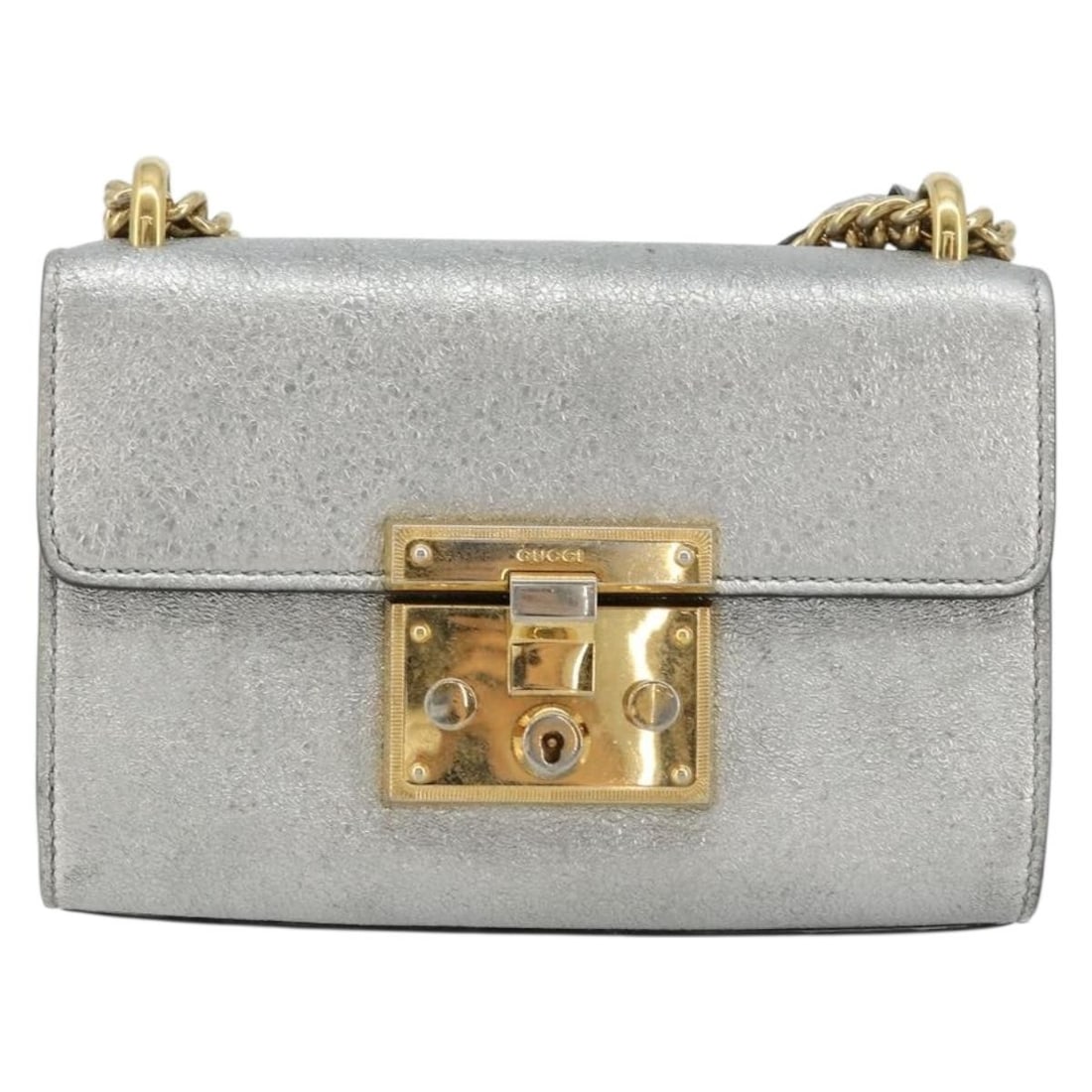 Gucci Padlock NM Leather Shoulder Bag Silver: Gucci Padlock NM Leather Shoulder Bag Silver Gucci Padlock Shoulder Bag NM in leather with a fair overall condition. This shoulder bag shows rubbing and slight shape loss on the exterior, shape loss a