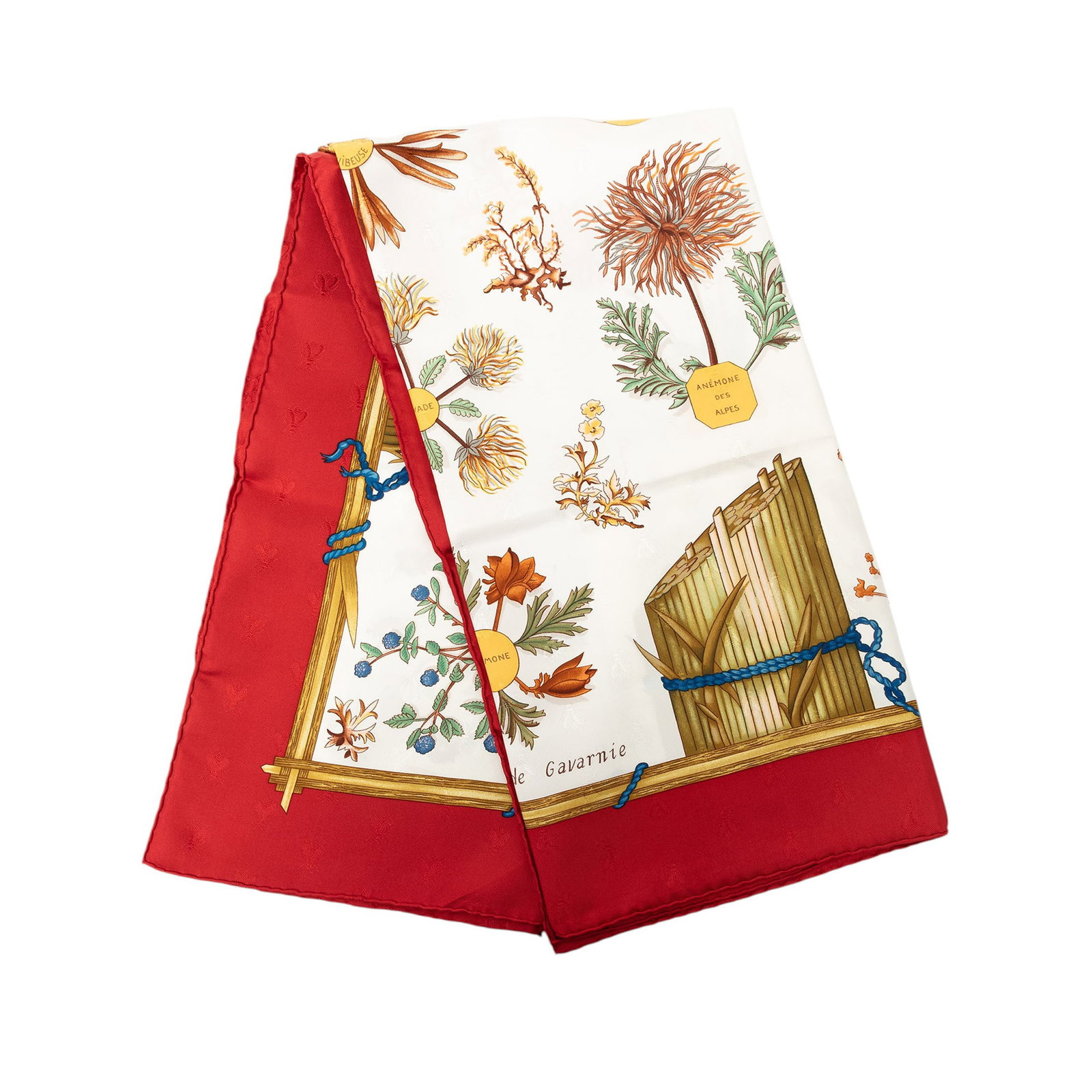 Hermes Herbier de Gavarnie 90 Silk Scarf White: Hermes Herbier de Gavarnie 90 Silk Scarf White Hermes Herbier de Gavarnie Silk Scarf 90 in white, featuring the Herbier de Gavarnie print on silk. Condition is rated B+ with noted exterior corner cut 