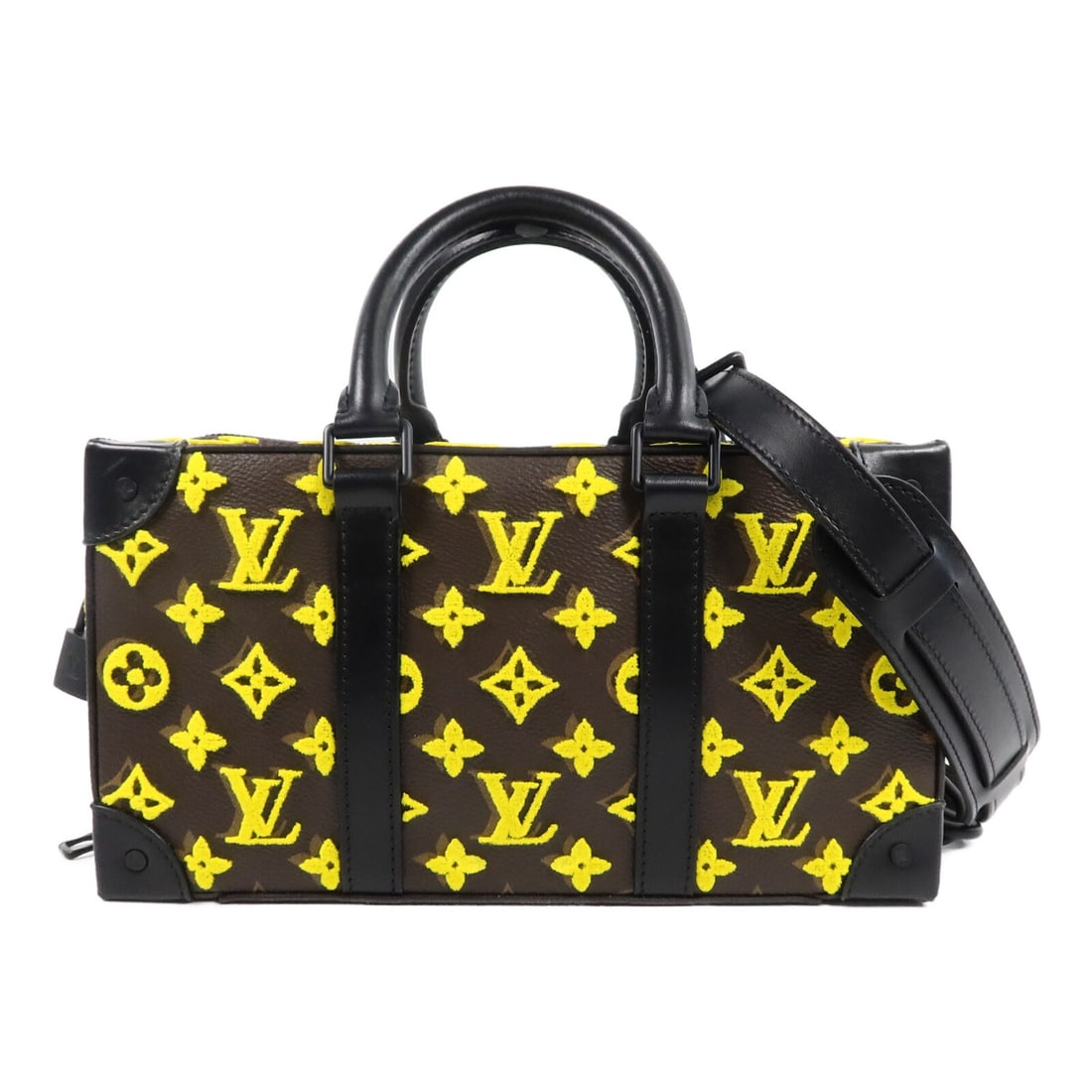 Louis Vuitton M45025 LV Trunk Speedy 2way Shoulder Bag Monogram Tuffetage: Louis Vuitton M45025 LV Trunk Speedy 2way Shoulder Bag Monogram Tuffetage Louis Vuitton LV Trunk Speedy Monogram Tuffetage M45025 is a 2way shoulder bag for women, made in France from PVC coated canva