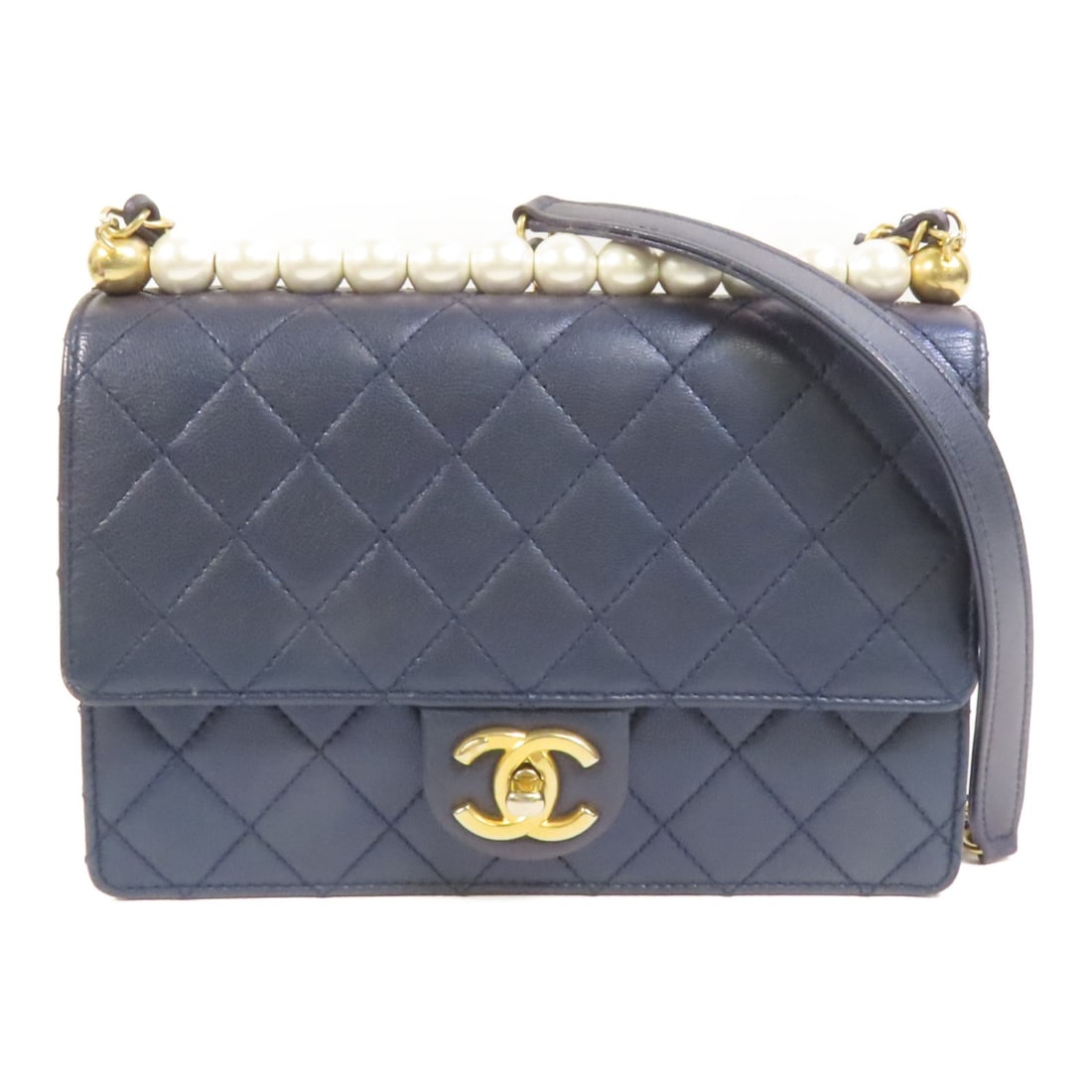 CHANEL CC Blue Calfskin Shoulder Bag with Gold Tone Chain: CHANEL CC Blue Calfskin Shoulder Bag with Gold Tone Chain Chanel CC chain shoulder bag in blue calfskin leather with a turn-lock closure and chain strap. The interior includes one open pocket and one 