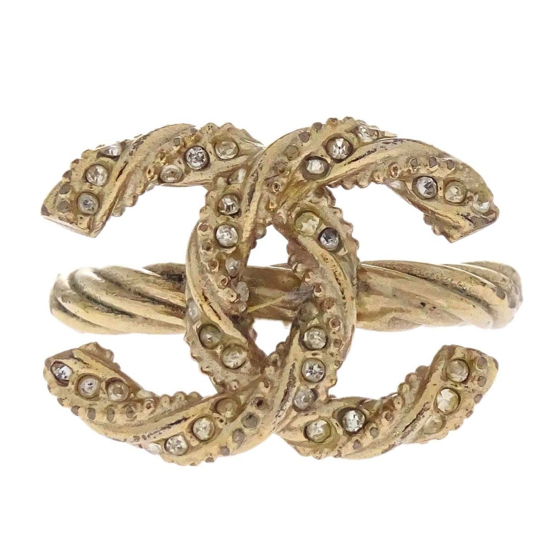 Chanel B13P Gold Plated CC Rhinestone Ring Size 50: Chanel B13P Gold Plated CC Rhinestone Ring Size 50 Vintage Chanel gold-plated ring featuring a rhinestone CC motif. Made in Italy, this ring is marked B13P and shows scuffs and rust consistent with pr