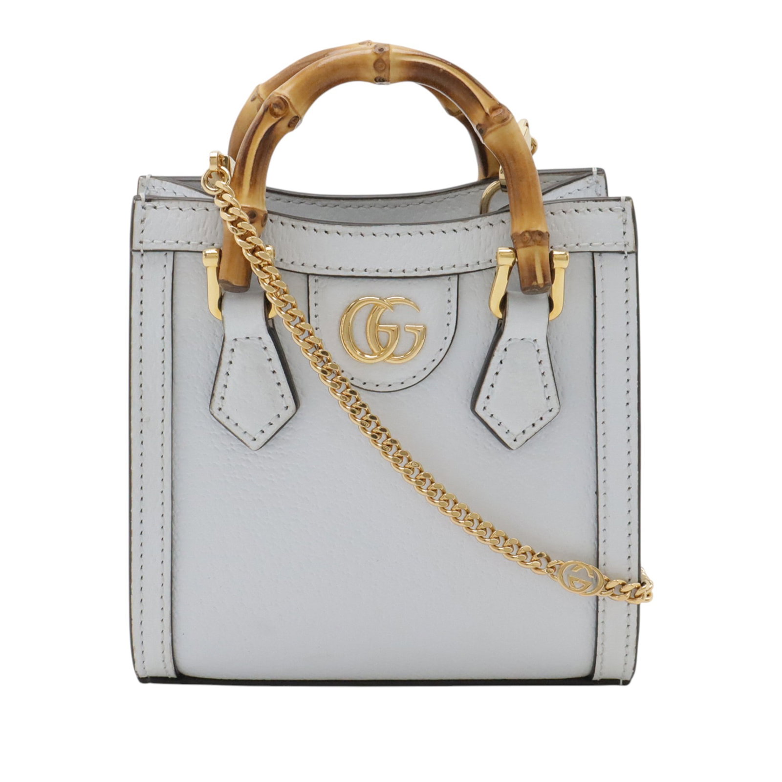 Gucci Diana Super Mini Bamboo Handle Blue Leather Satchel: Gucci Diana Super Mini Bamboo Handle Blue Leather Satchel Gucci Super Mini Diana satchel crafted in blue calfskin leather with signature bamboo top handles and a detachable chain strap. The bag featur