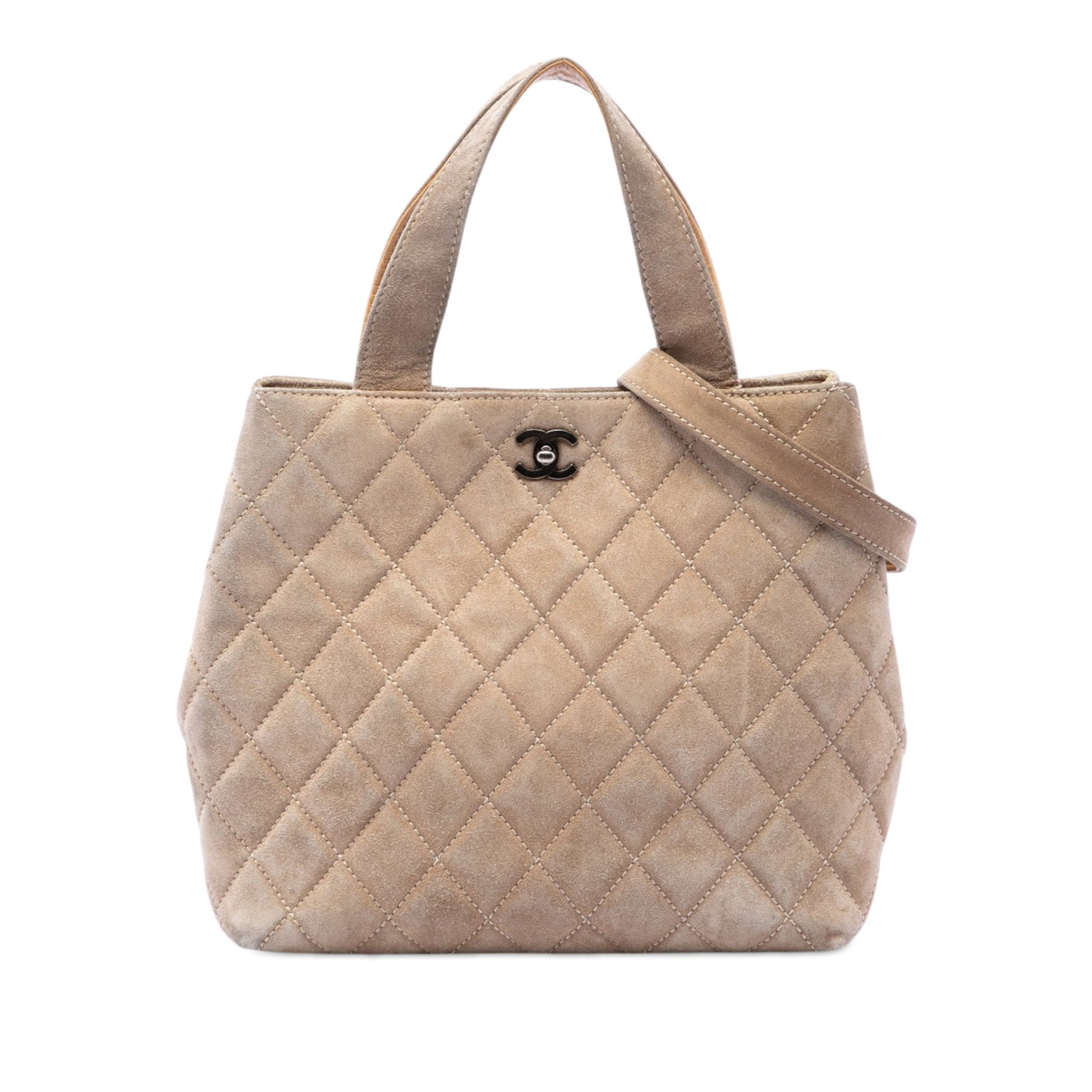 Chanel CC Turnlock Satchel in Quilted Beige Suede Leather: Chanel CC Turnlock Satchel in Quilted Beige Suede Leather Chanel CC Quilted Suede Turnlock Satchel in beige with a quilted suede leather body, flat leather handles, and a detachable flat leather strap
