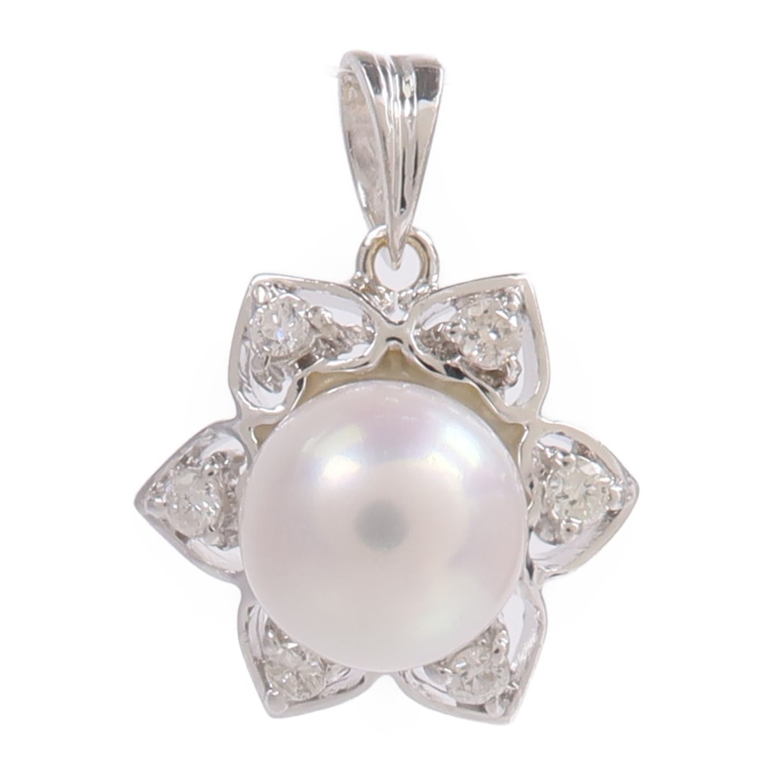 18K White Gold Pearl Pendant Top with 0.24ct Diamonds: 18K White Gold Pearl Pendant Top with 0.24ct Diamonds Diamond and pearl pendant top crafted in 18K white gold. This women's pendant features a pearl accented with diamonds and is offered in very good 