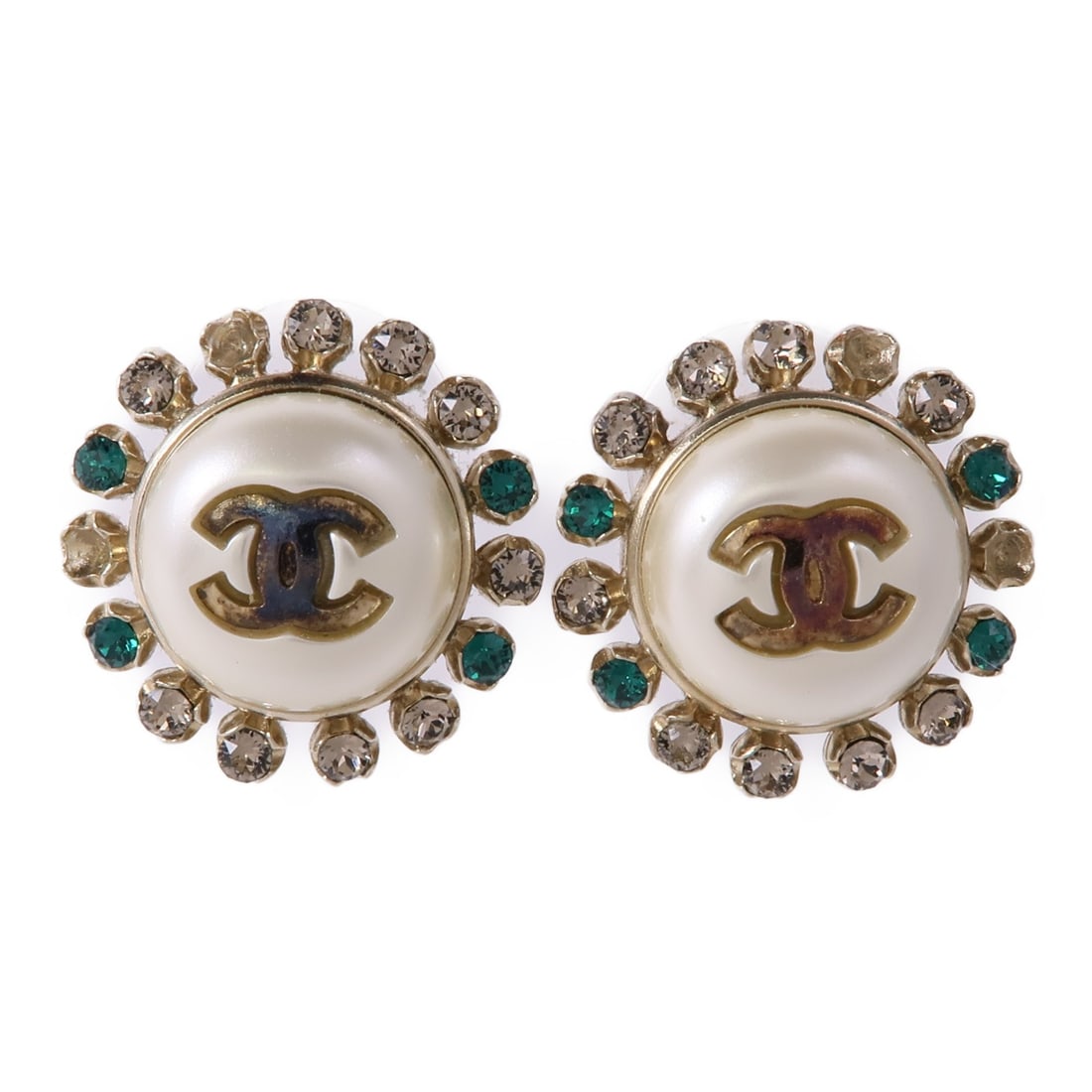CHANEL CC Pierced Earrings PVC Metal Gold White: CHANEL CC Pierced Earrings PVC Metal Gold White Chanel pierced earrings in PVC and metal, presented in gold and white. The item is described as having white crystal details, with no accessories includ
