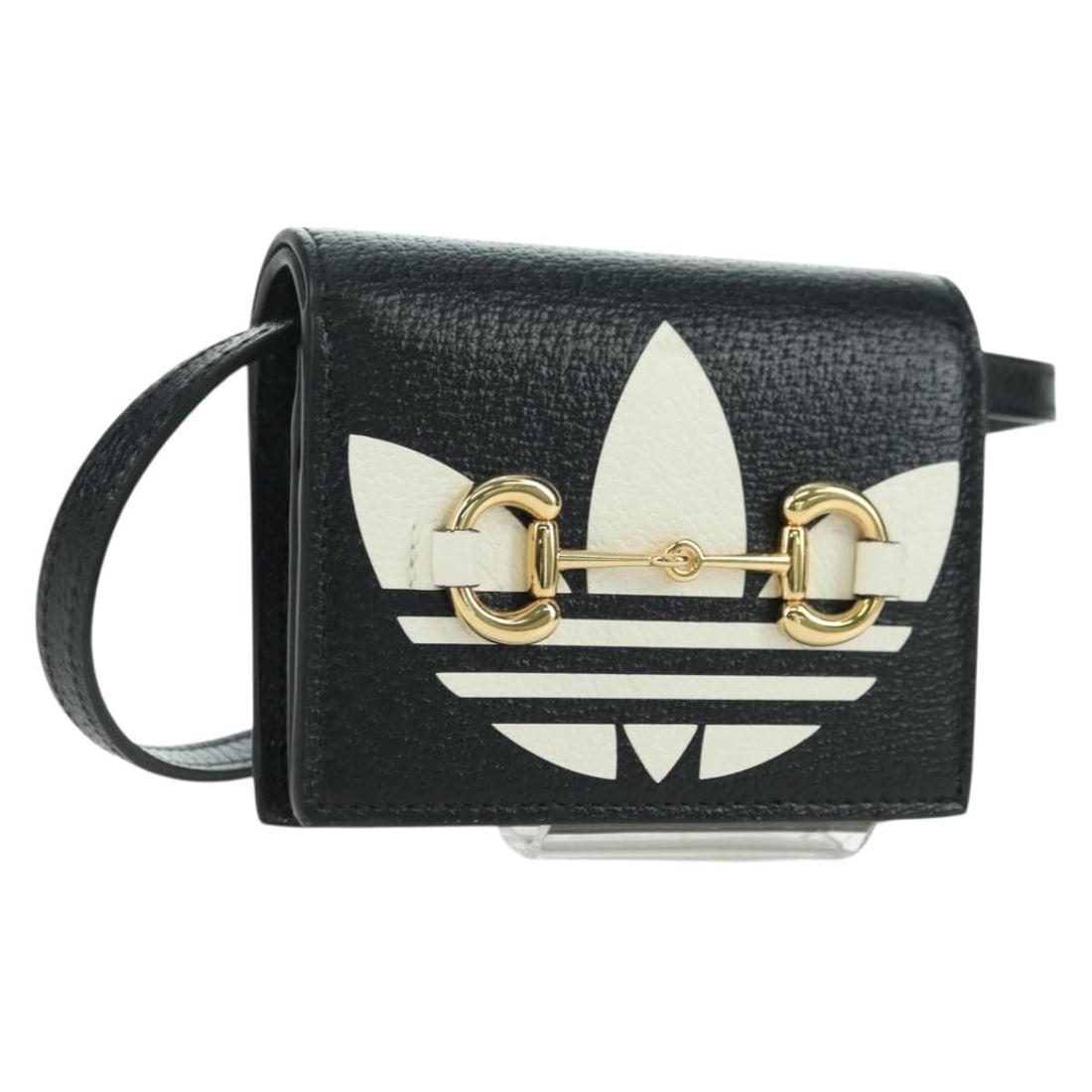 Gucci 702248 leather shoulder wallet black gold with dust bag: Gucci 702248 leather shoulder wallet black gold with dust bag Gucci leather shoulder bag in black and gold with Horsebit styling. Made in Italy, this women's bag includes a dust bag and is presented i