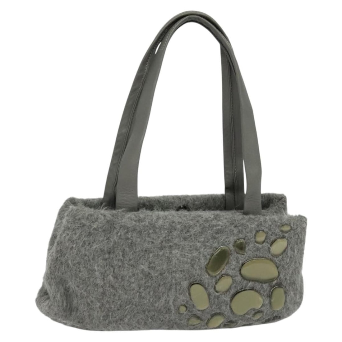 Gray Leather Hand Bag Bottega Veneta Made in Italy: Gray Leather Hand Bag Bottega Veneta Made in Italy A gray leather hand bag from Bottega Veneta, made in Italy. It comes with the item shown in the photo only; the original box and dust bag are not inc