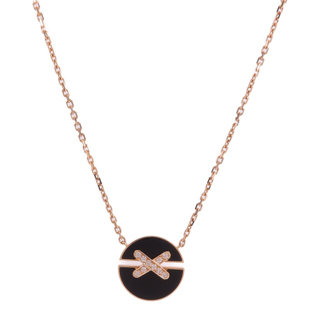 Chaumet 084426 Jeux De Liens Harmony diamond onyx necklace 18K pink gold: Chaumet 084426 Jeux De Liens Harmony diamond onyx necklace 18K pink gold Chaumet Jeux De Liens Harmony necklace crafted in 18K pink gold with diamond and onyx accents. This women's necklace features a