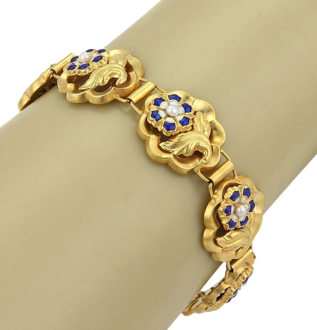 Antique 14k Yellow Gold Rose Link Bracelet Blue Enamel Seed Pearls 7.5": Antique 14k Yellow Gold Rose Link Bracelet Blue Enamel Seed Pearls 7.5" Antique link bracelet with dimensional rose motifs accented by blue enamel and seed pearls. Crafted in 14k yellow gold, this ori