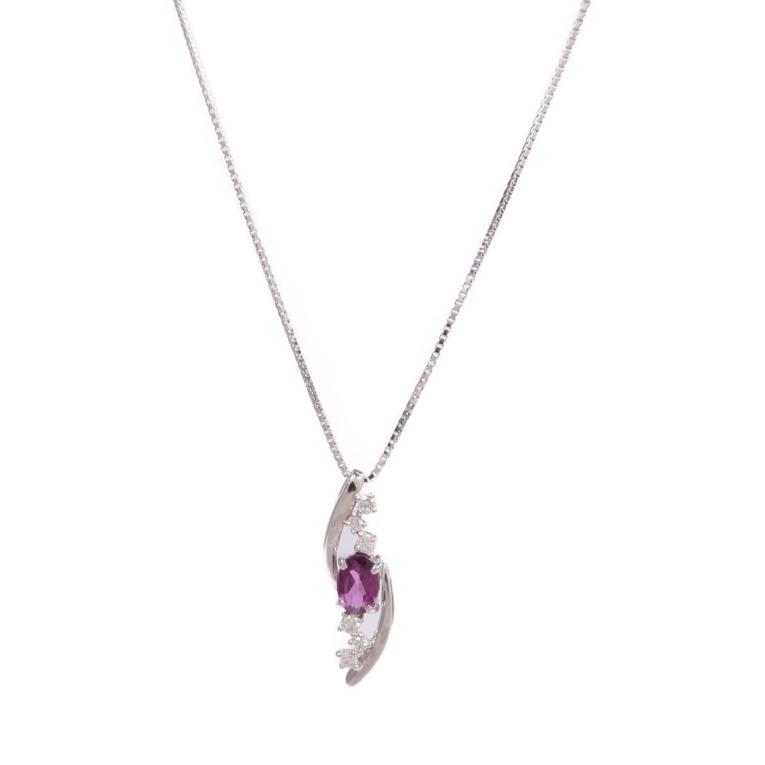 18K White Gold Purple Garnet Diamond Necklace for Women: 18K White Gold Purple Garnet Diamond Necklace for Women A women's necklace in K18WG white gold featuring purple garnet and diamond accents. The piece is described as very good condition and includes a